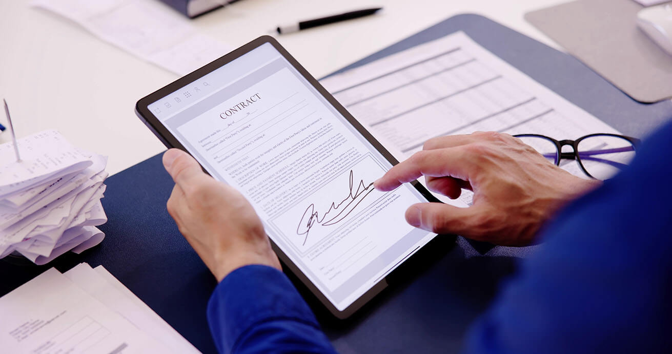 Understanding the Definition of Digital Signatures